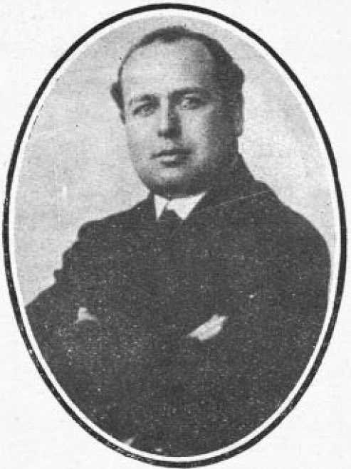 RenzoVaccarezza's tweet photo. Fábrica de chocolates del inmigrante genovés Federico Costa. 
Av. Santa Elena de Valparaíso, 1926.

@ValeriaBiagiott @ItalyinChile https://t.co/bpjUeKg0tc