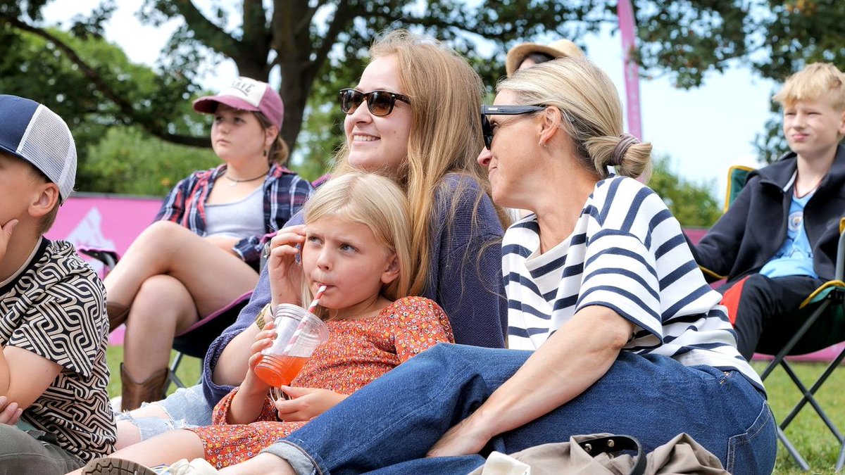The stunning open-air cinema is in full swing at Clarks Village, and we’re giving away a FREE family ticket to today’s 12pm screening of Frozen. Comment here by 10.45am to be in with a chance of winning.

You will need to arrive by 11.15am, and we’d love to take some photographs!