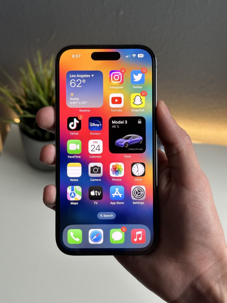 EnzoManis's tweet image. Je suis surpris du nombre de personnes qui utilisent des applications INUTILES sur leurs smartphones...

Voici 10 applications dont vous avez absolument BESOIN et que vous ne connaissiez pas :

(La 4 est folle)