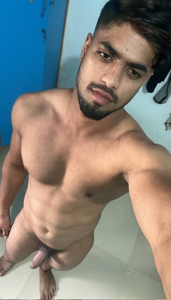 Rockey Sexy tweet media