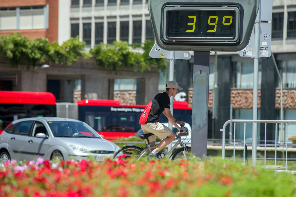 La ola de calor deja picos por encima de 37 grados en Burgos y de 40 en Miranda rankajos.com/blog/la-ola-de…