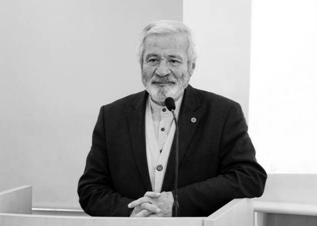 Türk edebiyat ve fikir hayatının atardamarlarından, münevver insan,  Türkiye Yazarlar Birliği’nin kurucusu D. Mehmet Doğan’ın vefatını üzüntüyle öğrendim.

Kendisine Cenab-ı Hak’tan rahmet, ailesine, sevenlerine, Türkiye Yazarlar Birliği’ne ve yurt sathındaki tüm mefkûre