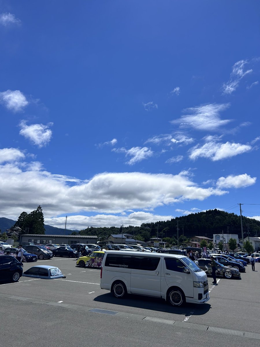 edgeenergy48's tweet photo. きんぴら祭り3rd
無事、片付けて完了

ブースにお立ち寄りいただき

並んで出店させて頂いて
ライフベースバーガーも
たくさんのご注文感謝
日頃一緒に活動させて頂き
2店とも並んでくれて
なんか胸がいっぱい

完売御礼　悪ノリな
大人のかき氷も大人気

ありがとうございました
#kinpira_fes https://t.co/1Kfn2wBgxJ