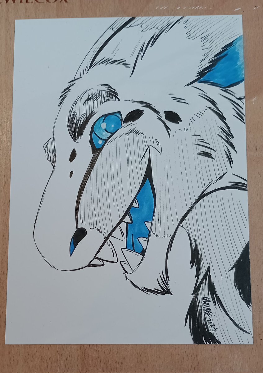 Ryuuza_Art's tweet photo. First commission of the #kitacon weekend! Still taking them today, £15 monochrome or £25 colour, so come and find me in the dealer room. 🌈
#kitaconwonderland https://t.co/Dj48oIi4so