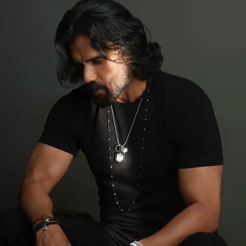 My Reason to Join this app is this Man. I owe my life to you my Inspiration <a href="/SunielVShetty/">Suniel Shetty</a> 
Wishing you a very very Happy Birthday #SunielShetty 
Lucky to born to see you idol
#HappyBirthdaySunielShetty