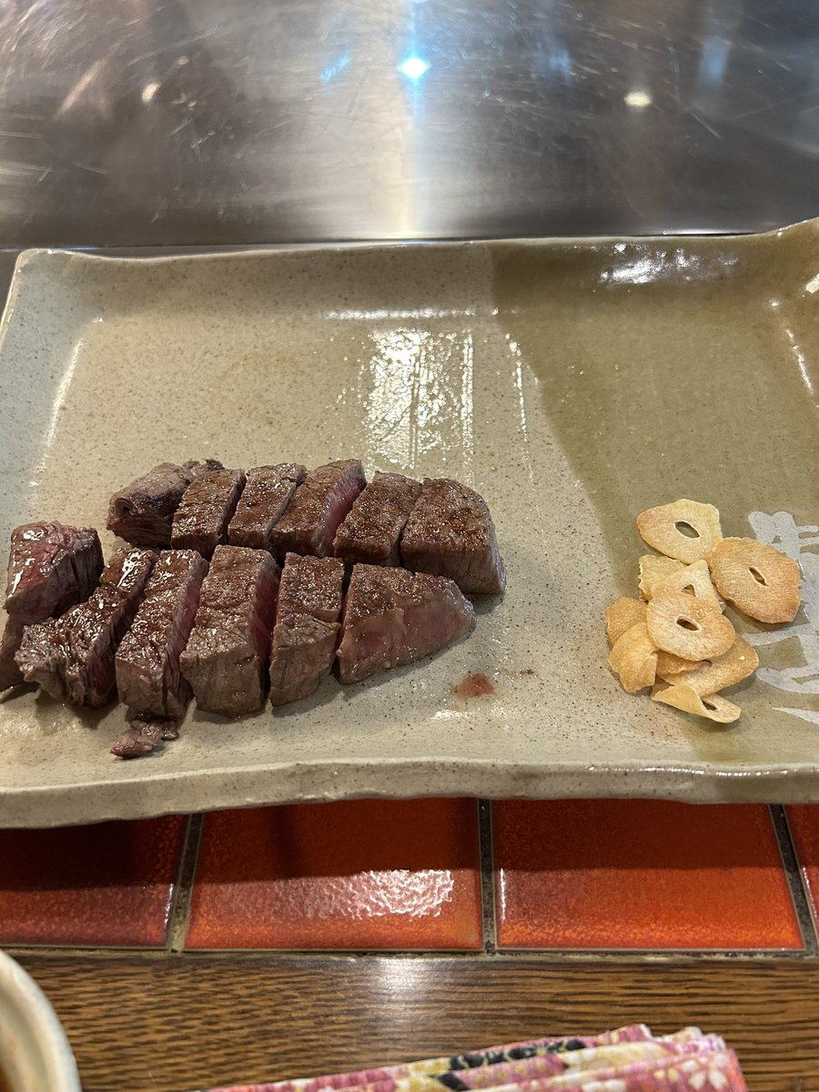 sonnn714's tweet photo. ステーキ🥩🍖美味すぎね
 #広島 https://t.co/TGx3yK1akx