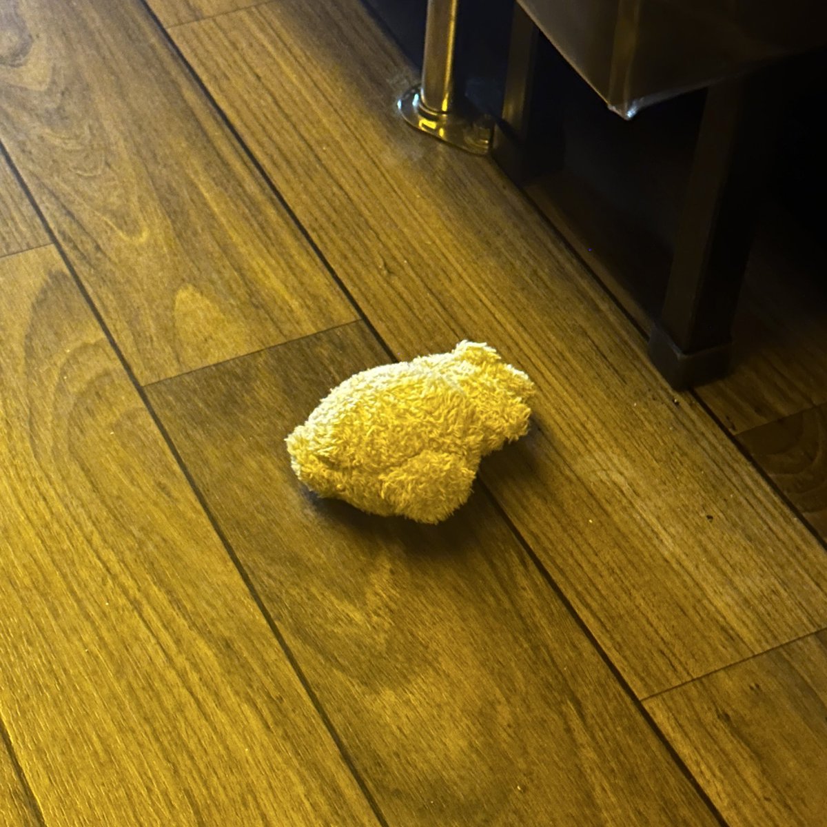 어 닭다리 떨어졌다