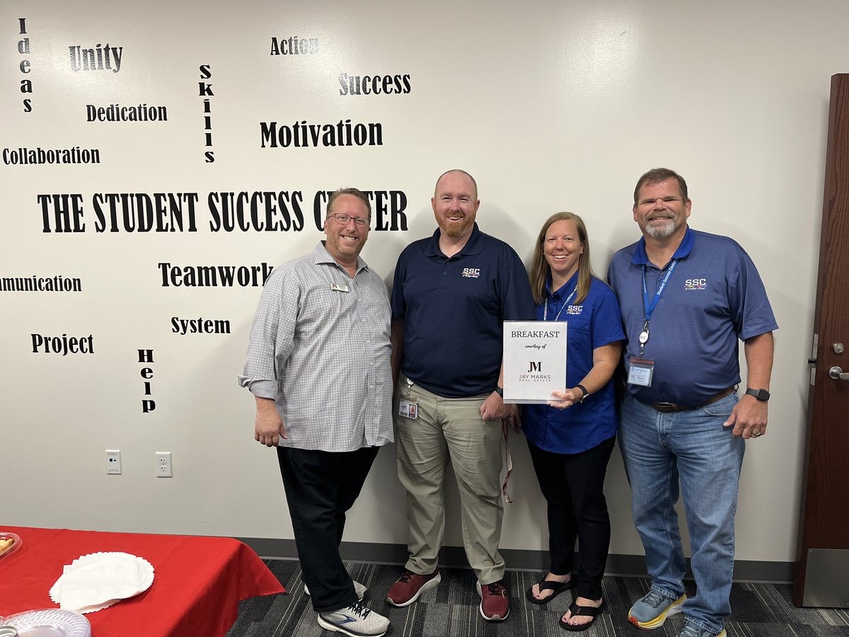 mdavidtrue's tweet image. First week with staff at the Student Success Center!!! We had a great start to our new school year. Our focus is culture and growth. @LewisvilleISD #OneLISD #EveryoneLISD #school #teachers Thank you to our community partners
Jay Marks Real Estate
@cousinsmainelob 
@fbclewisville