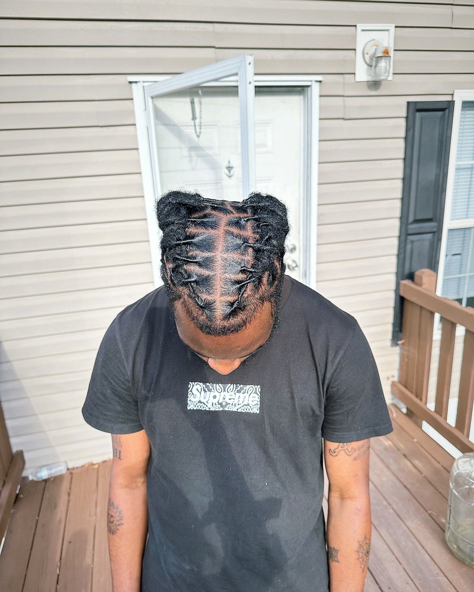 ihatennamdi's tweet photo. Man get at @0ghair for the retwist of tha century https://t.co/rxPaGpinkC