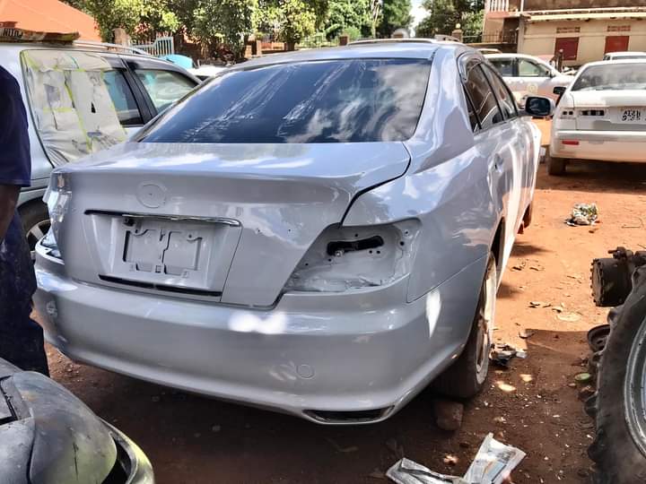 kenyi_ali's tweet photo. @SpireJim FULL BODY SPRAYING ON MARK X OUR SERVICE'S CAR POLISHING SANDING PENAL BEATING TICUT COLOR MIXING CAR PAINT SALE SERVICING CERAMIC COATING CALL DM OR WTSP (0706923844) https://t.co/MGSjZ693qZ