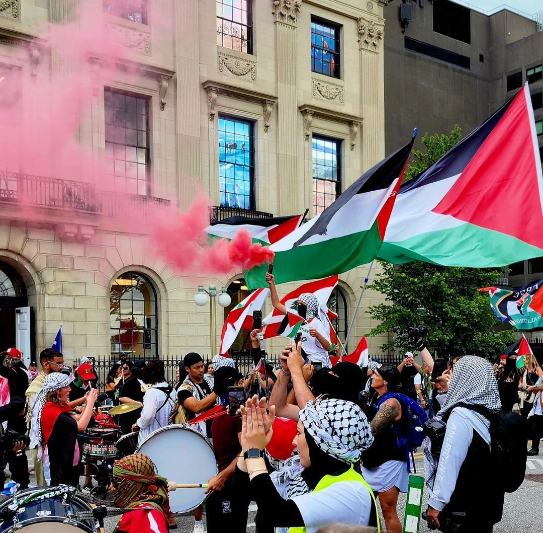 From a massive pro-Palestine protest in Ottawa, Canada to condemn 300+ days of the Israeli genocide in Gaza. 🇵🇸
