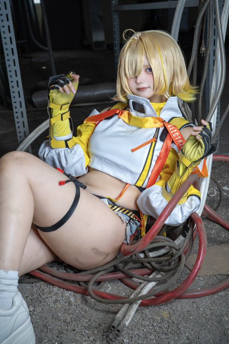 Twitterのコスプレ画像2