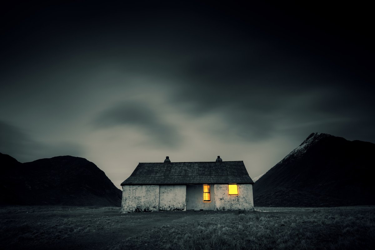 'Night in' Camasunary bothy, Isle of Skye #Scotland #Camasunary #IsleofSkye damianshields.com
