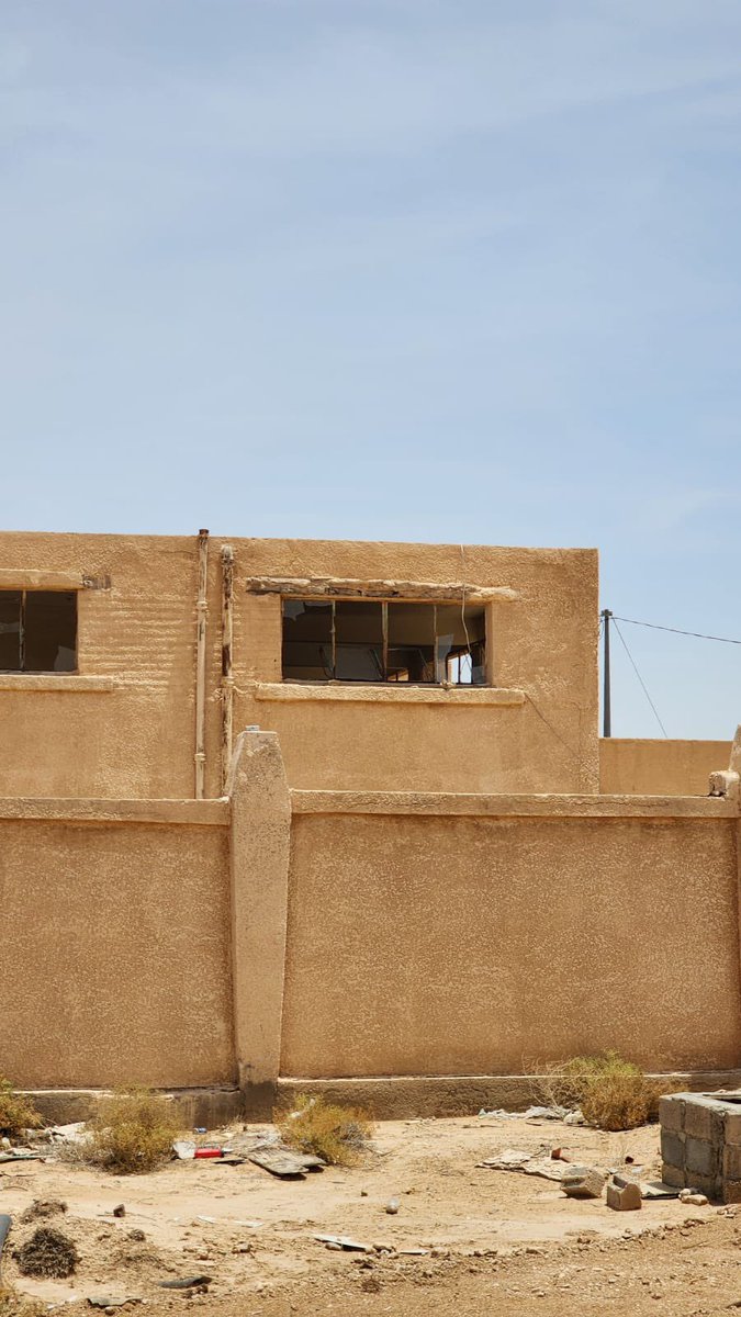 <a href="/BTHADIQ/">بلدية ثادق</a> المصلخ القديم في ثاادق أشبه ببيت اشباح ولا اعلم لماذا البلديه لاتزيله