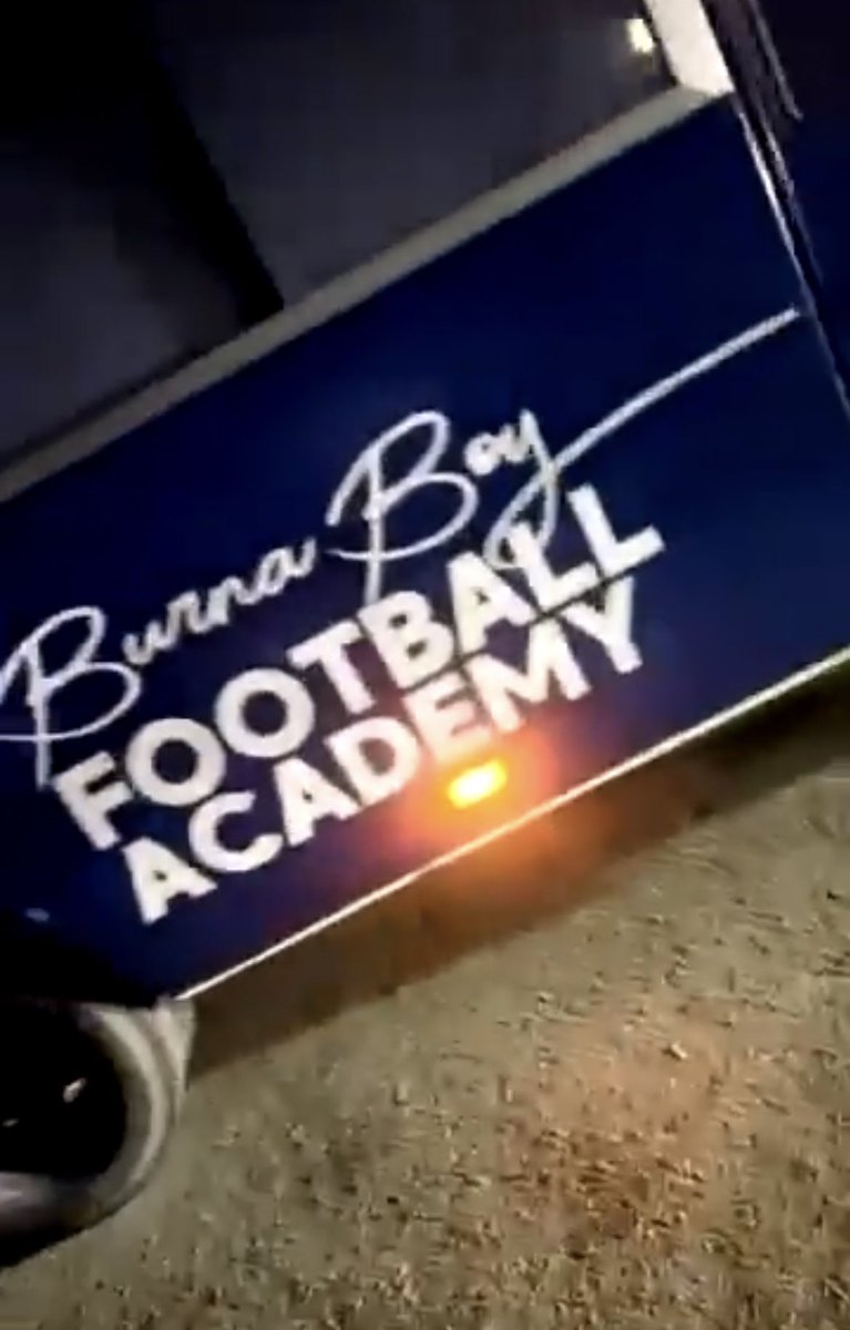 NigeriaStories's tweet photo. Wow 🤩 

Burna Boy’s  Football Academy in Lagos, Nigeria. https://t.co/YRVz1WtVvj