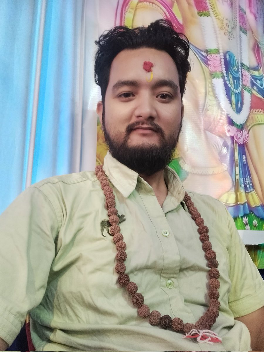 जतीनै युद्ध कीन नहोस जहा नायक र खलनायक एकै थाउमा हुनछ तेहा माया।
