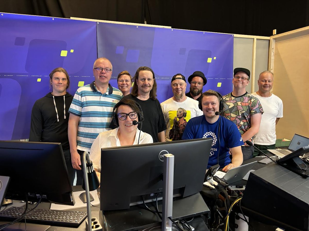 Henri Pitkänen (@henripitkanen) on Twitter photo Jälleen yksi hieno projekti takana upealla porukalla, piinkovia ammattilaisia jokainen. Oli ilo, vaikka marssit jäivätkin soittamatta. <a href="/radiosuomi/">Yle Radio Suomi</a> #olympiaradio #olympialaiset Jälleen yksi hieno projekti takana upealla porukalla, piinkovia ammattilaisia jokainen. Oli ilo, vaikka marssit jäivätkin soittamatta. <a href="/radiosuomi/">Yle Radio Suomi</a> #olympiaradio #olympialaiset