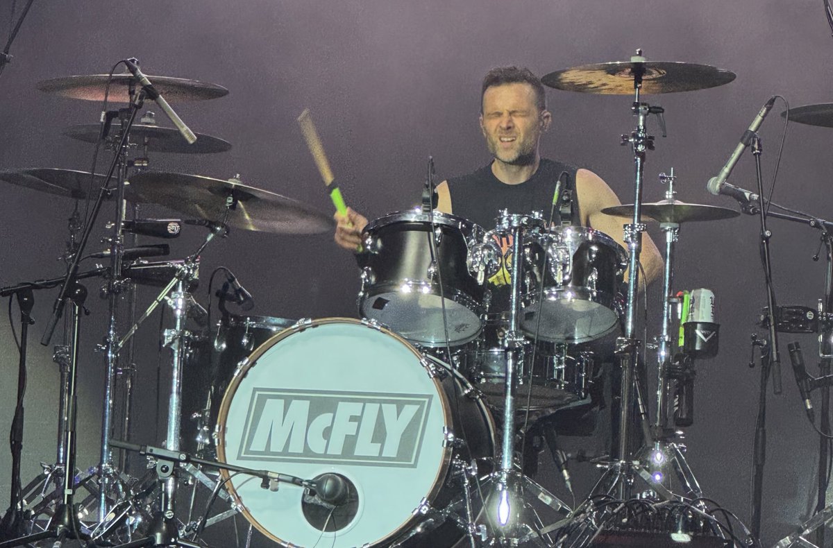 Had an amazing time last night watching <a href="/mcflymusic/">mcfly</a> at <a href="/ThePieceHall/">The Piece Hall</a> Halifax!