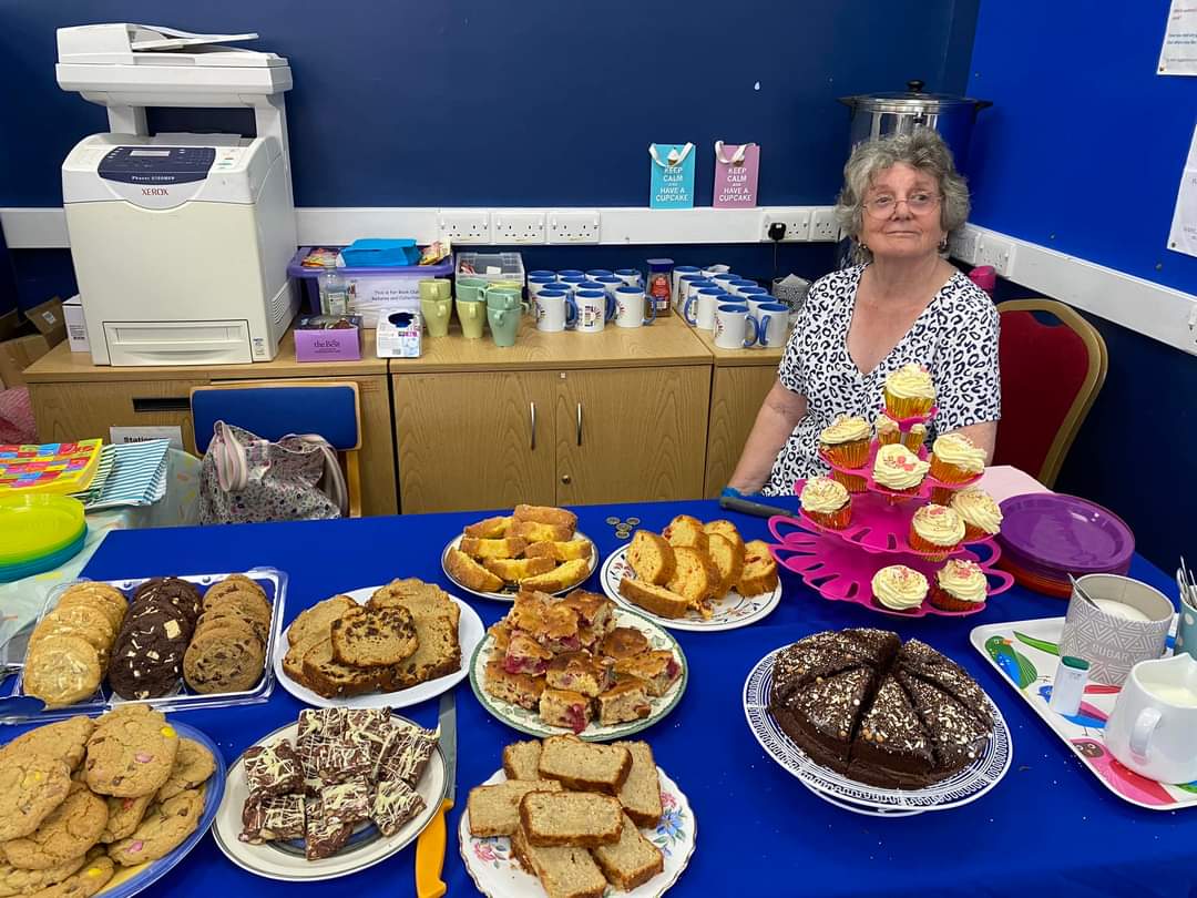 DWECL's tweet image. 🎉 We’re all set up and ready to welcome you to our 11th Birthday party! 🎉

We have:
Crafts 🎨
Stalls 🎪
Food 🍕
Bar🍹
Childrens games 🎯

Here until 4pm today, so come and celebrate with us! 🥳🎈