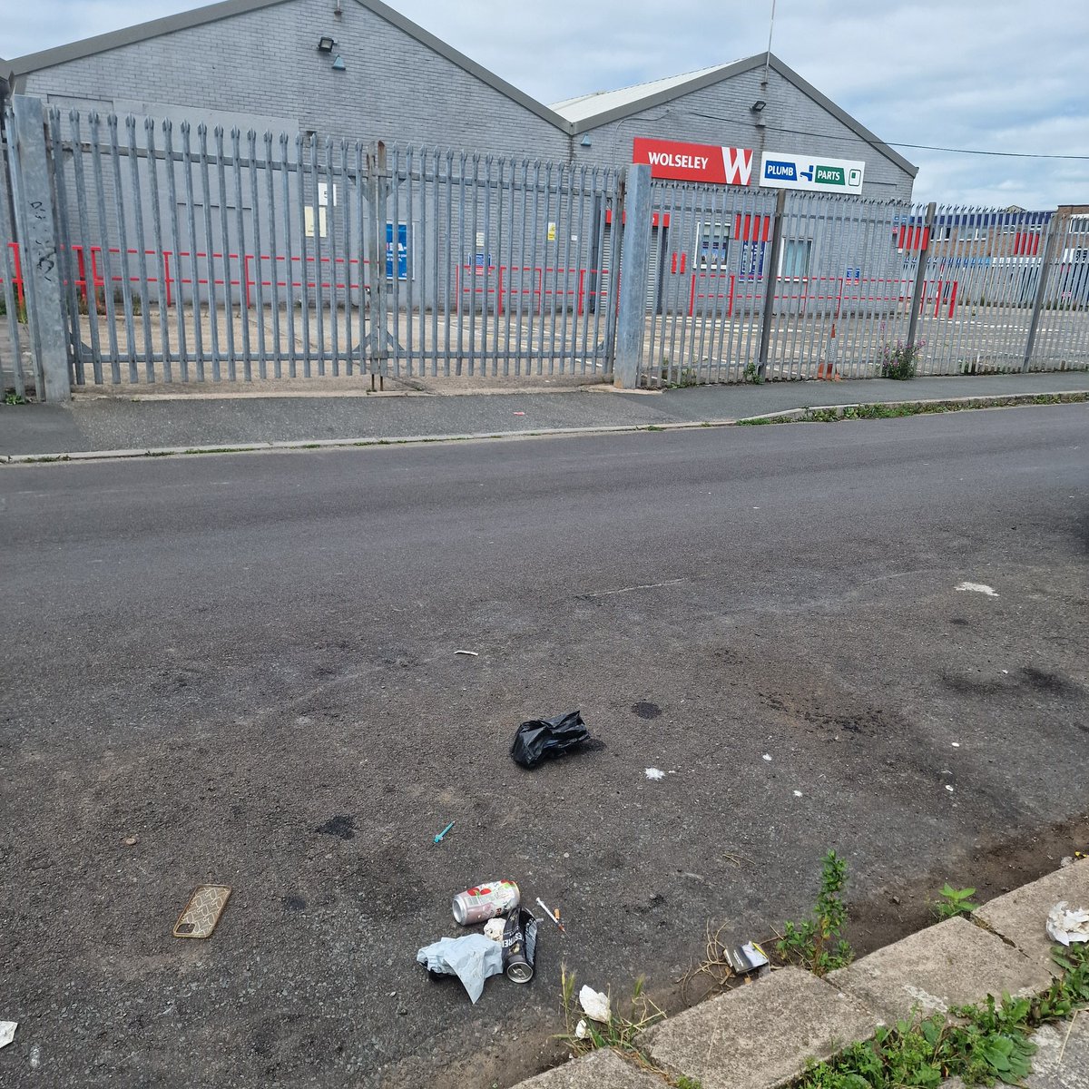 Alan Valentine tweet media