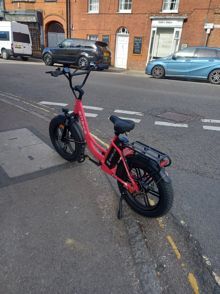 SusanEDT's tweet photo. First trip out with my new bike Miles.  We can go everywhere now! https://t.co/OmZUwvWkZC