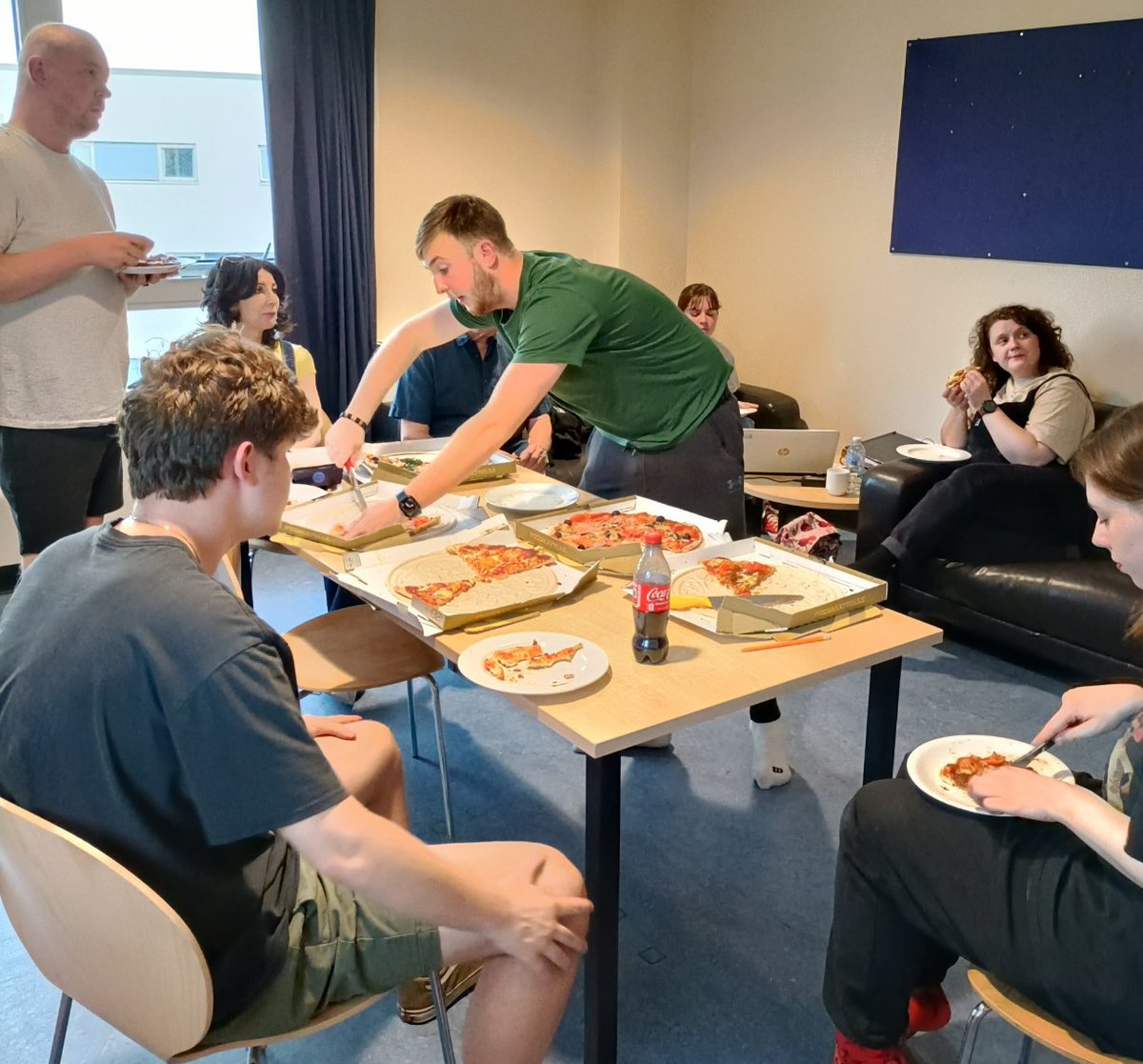 After arrival it's a Fringe pilgrim communal kitchen rehearsal...followed by feeding hungry pilgrims in preparation for tech rehearsal on Sunday...

#UnleashYourFringe #edfringe #EdFringe24 #fringevillage

<a href="/hull_libraries/">Hull Libraries</a> <a href="/hullisthis/">Hull Is This</a> <a href="/QMUniversity/">QueenMargaretUni</a>