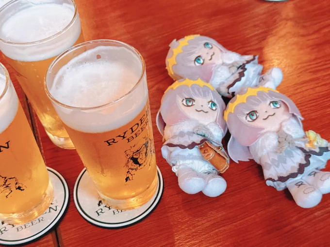 今日来てくださった方ありがとうございました!ミニオベたちと久々に飲むビール、沁みる〜! 