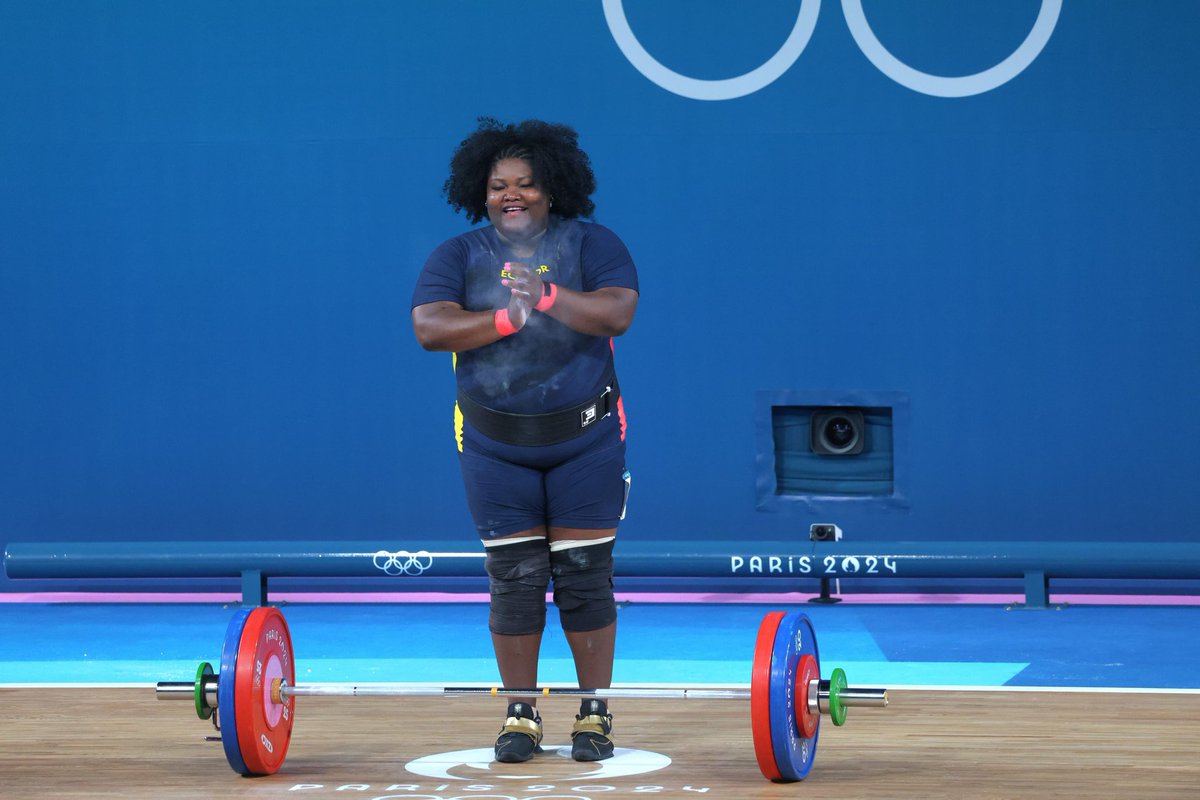 ECUADORolimpico's tweet photo. DIPLOMA OLÍMPICO 🏋‍♀️

Lisseth Ayoví finaliza cuarta en la división +81 kg de levantamiento de pesas en los Juegos Olímpicos #Paris2024 y se lleva diploma olímpico

ARRANQUE 123 kg
ENVIÓN 160 kg
TOTAL 283 kg

¡Que gran actuación de la ecuatoriana batallando con las más fuertes del mundo!! 💪

Grande Lisseth!!! 🙌
#TeamEcuador🇪🇨