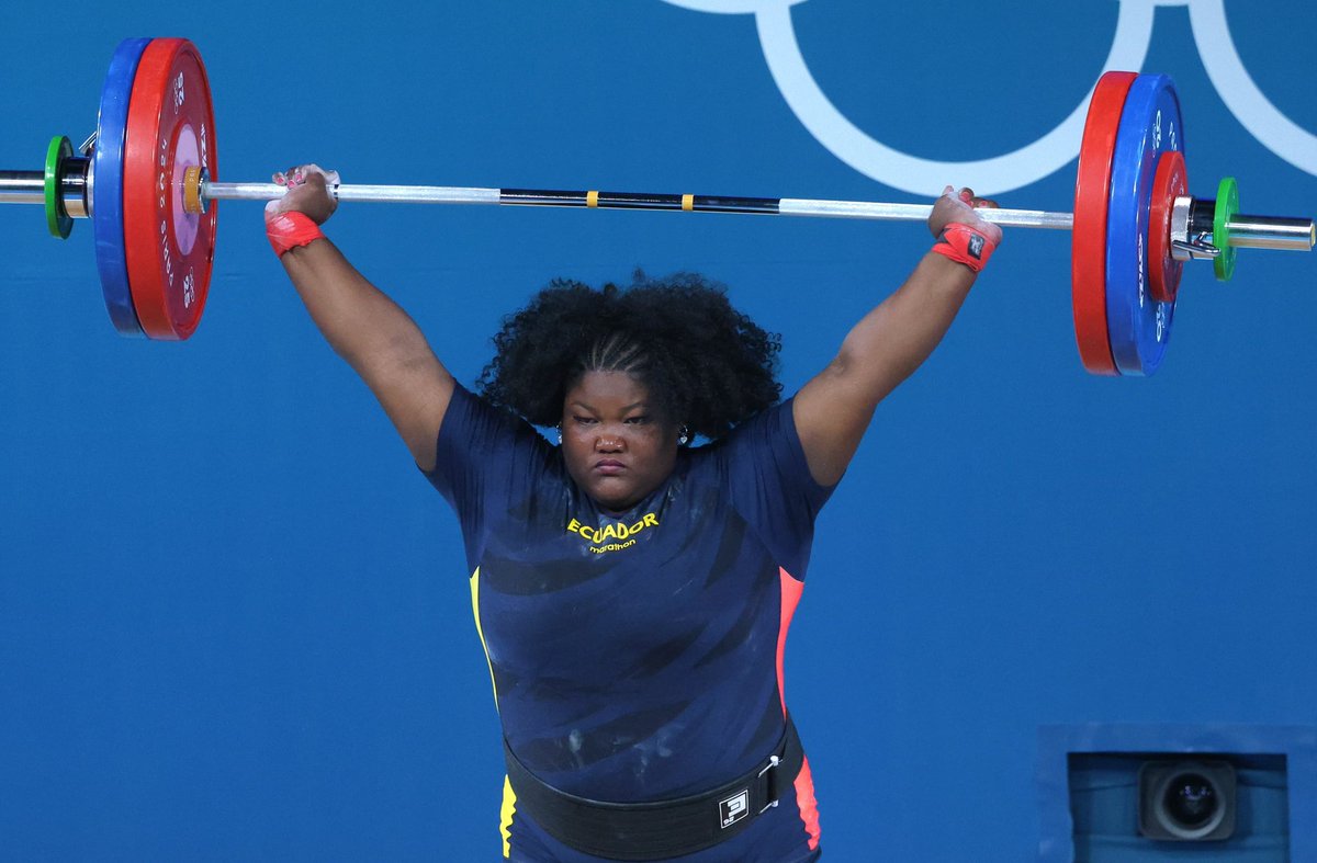 ECUADORolimpico's tweet photo. DIPLOMA OLÍMPICO 🏋‍♀️

Lisseth Ayoví finaliza cuarta en la división +81 kg de levantamiento de pesas en los Juegos Olímpicos #Paris2024 y se lleva diploma olímpico

ARRANQUE 123 kg
ENVIÓN 160 kg
TOTAL 283 kg

¡Que gran actuación de la ecuatoriana batallando con las más fuertes del mundo!! 💪

Grande Lisseth!!! 🙌
#TeamEcuador🇪🇨
