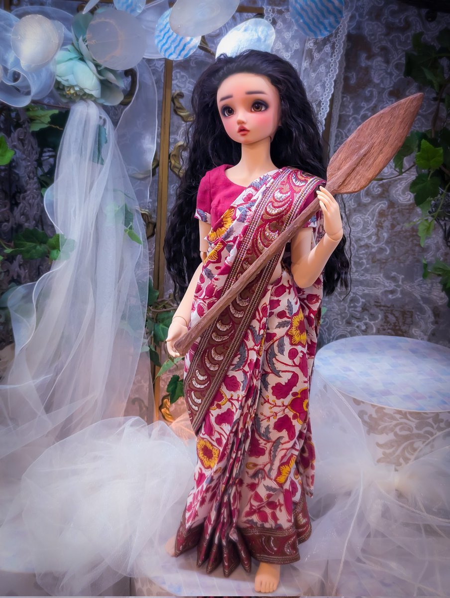 お衣装は間に合わなかったので、折角ならと、13タン肌女子お迎えしたら絶対着せようと誓ってお迎えしてから温めていたサリーを着てもらいました🥻💕
くぅ〜〜〜〜かわいい〜〜〜〜〜サリーだいすきすぎる〜〜〜！！！！！！
#hommage_outfit