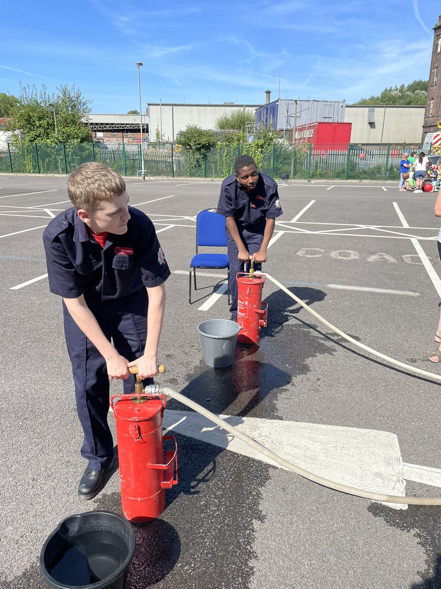 NCooper1880258's tweet image. 3 units represented at Bury Safety Centre open day. Massive thank you to you all. #teamwork #commitment