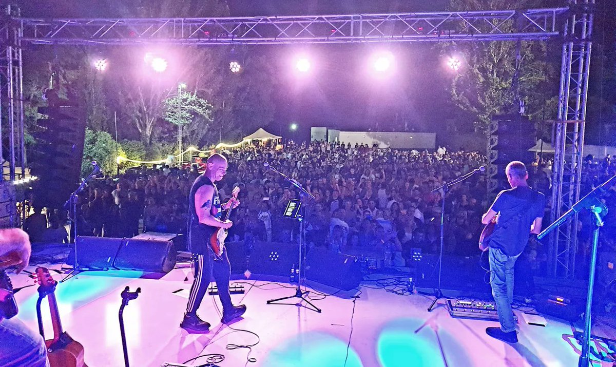 CeltasCortos's tweet photo. Qué bien lo pasamos en Montefrío, GRANADA, @rockenfrio. Muchas gracias a tod@s! https://t.co/T0V7d8ignp