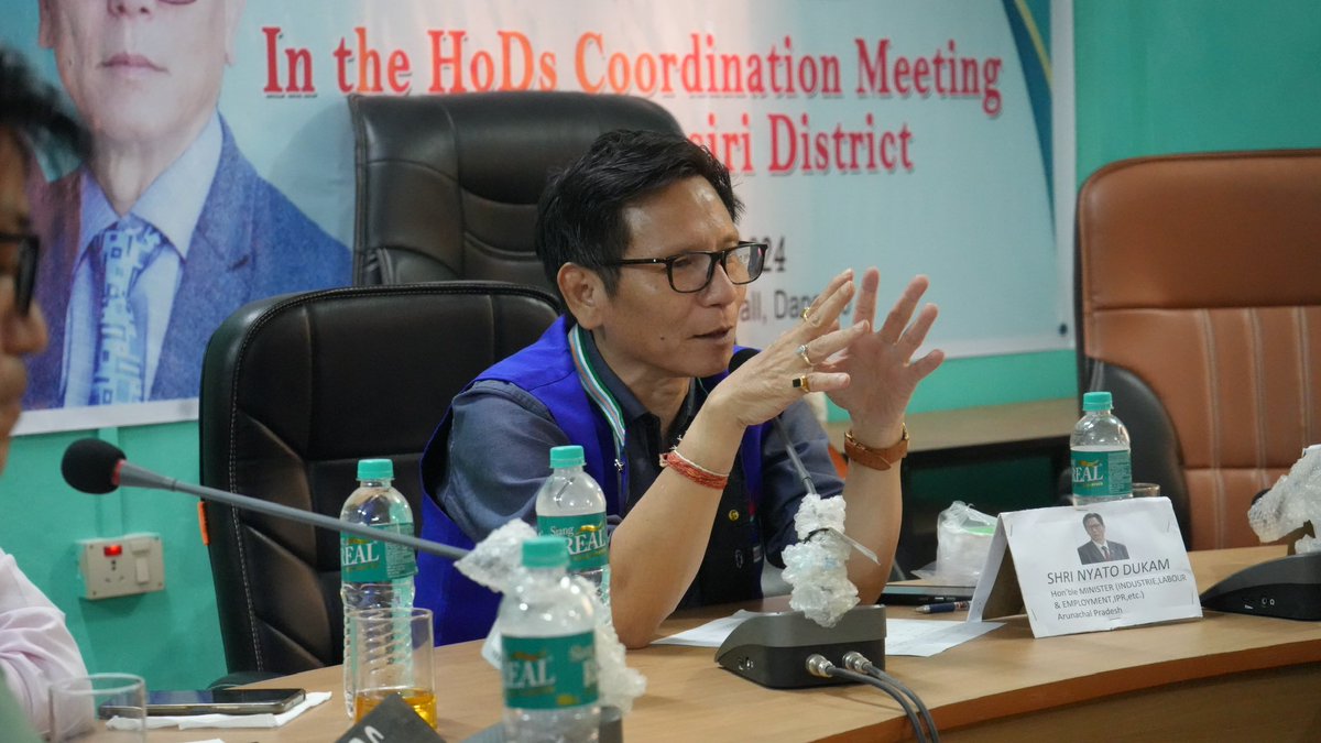 NyatoDukam's tweet image. Chaired a crucial coordination meeting with #CBOs and #PRIs in #Daporijo today. Engaged in productive discussions centered on our collective commitment to advancing our district’s development and addressing key challenges together. Looking forward to the positive changes ahead.