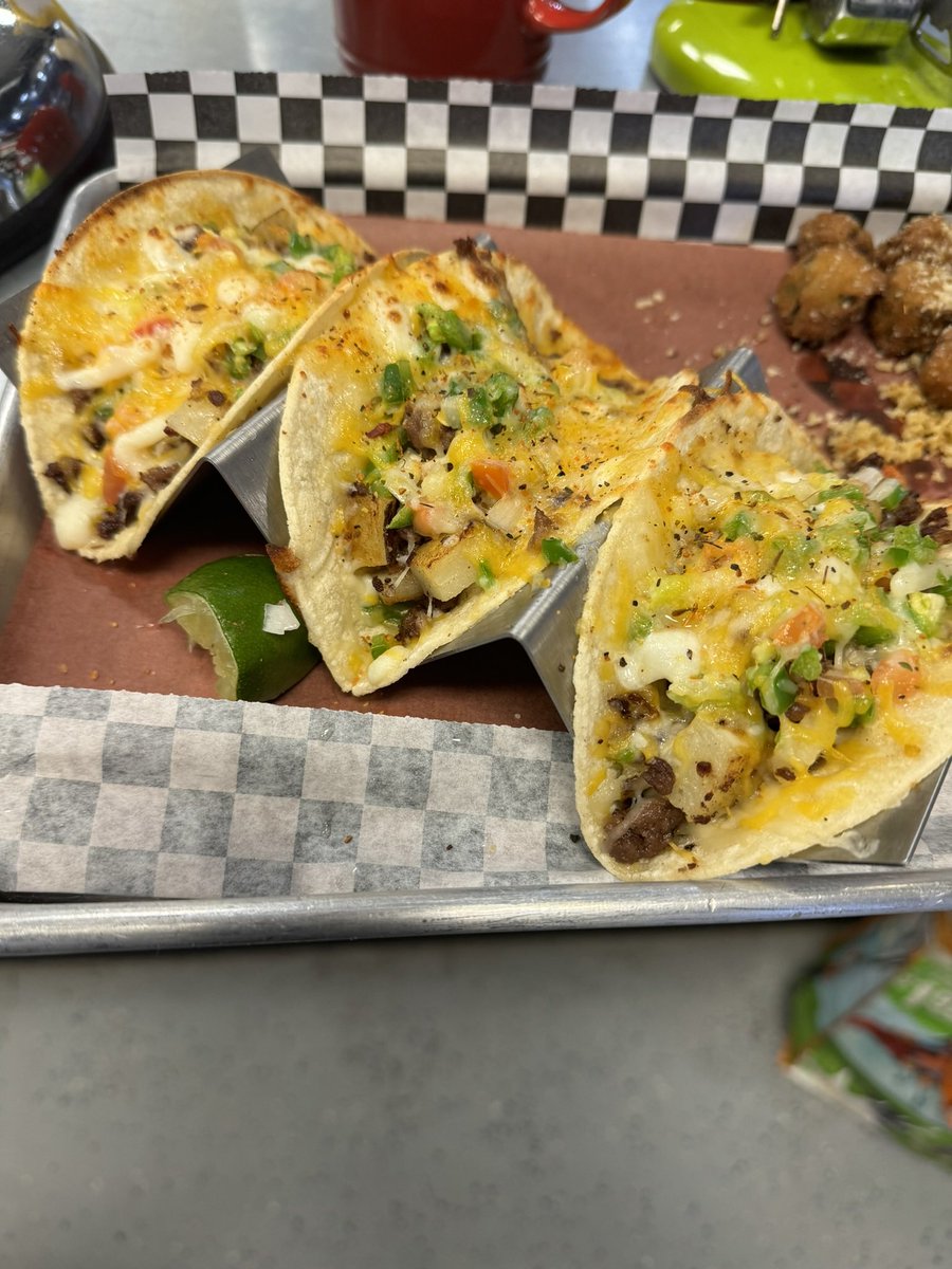 getaroundbrown_'s tweet photo. Our beyond the smoke series have been epic.. Sign up today for the last set of the series this Saturday the 17th.. Called Taco Saturday and beyond.. https://t.co/GH3YxZD8Iw
