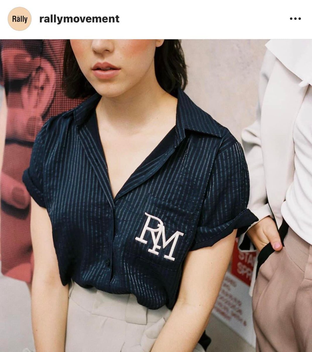 iamnunta's tweet photo. rallymovement สีNavy  new ✨ 990🥺 ป้ายถุงครบแค่ลองใส่ค่า 
#rallymovement  #thefreckledmarket #copperbkk  #stylistshop #everymayshop #sleepymurphy #called_p #cintageshop #atreasurebox #ส่งต่อ #เสื้อผ้ามือสอง #ส่งต่อเสื้อผ้า https://t.co/ISmsGJbzja