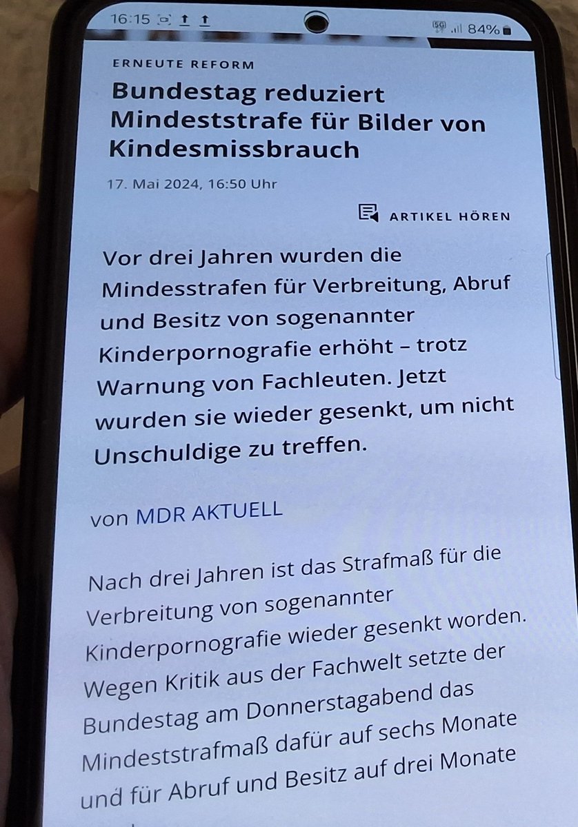 9Incide's tweet photo. Kati #Engel ist bei @dieLinke ausgetreten
Grund "Umgang" mit ihrem Parteifreund Markus #Gleichmann bei dem eine Razzia wegen #Kinderpornographie stattfand #Markus hat X Account gelöscht
bei #AfD hetzt ihr
aber
#Edathy ist immer noch @spdbt J. #Tauss SPD https://t.co/LQeyOJ4aQr https://t.co/6EvCPbLM8A