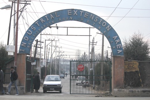 Abeera_khann's tweet image. 🚀 A major boost for J&amp;amp;K&apos;s economy! The Centre has rolled out a ₹28,400 crore New Central Sector Scheme, offering capital investment and GST-linked incentives to foster industrial growth. J&amp;amp;K is set to become a top destination for investors! 🏭💰 #IndustrialGrowth #JKDevelopment