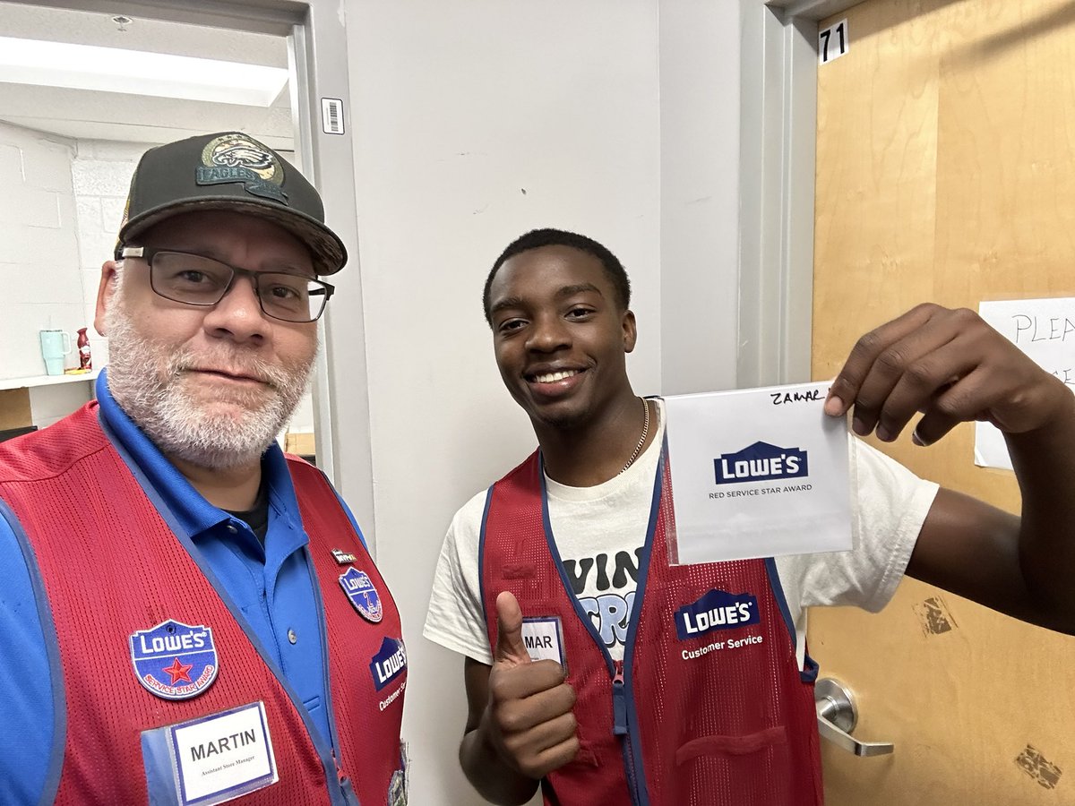 First Red Star ALERT!! Thank you Zamar for never turning down working in other areas of the store including unloading the RDC truck. Keep up the good work!! <a href="/Helen_Cape1861/">Helen</a> @billmann1861 <a href="/LowesLife/">Lowe's People</a>