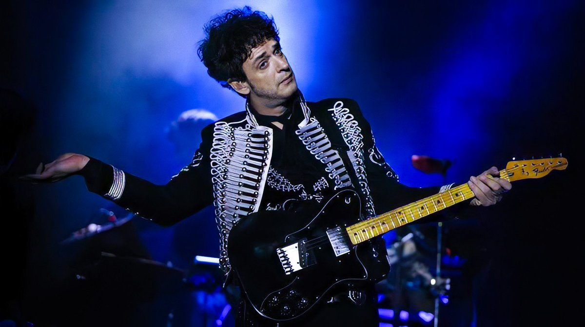 Un día como hoy pero de 1959, nació el legendario Gustavo Cerati. Estaría cumpliendo 65 años. Físicamente no está, pero su música y legado nos seguirán acompañando. Recordarte es un hermoso lugar.

¡Gracias totales genio! #GustavoCerati