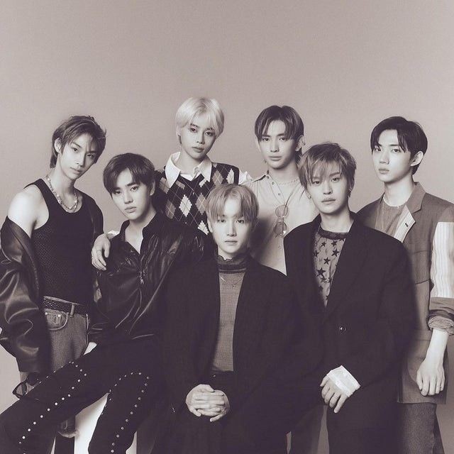 TEMPESTSOURCE's tweet photo. my family. https://t.co/3rKJufuC9R
