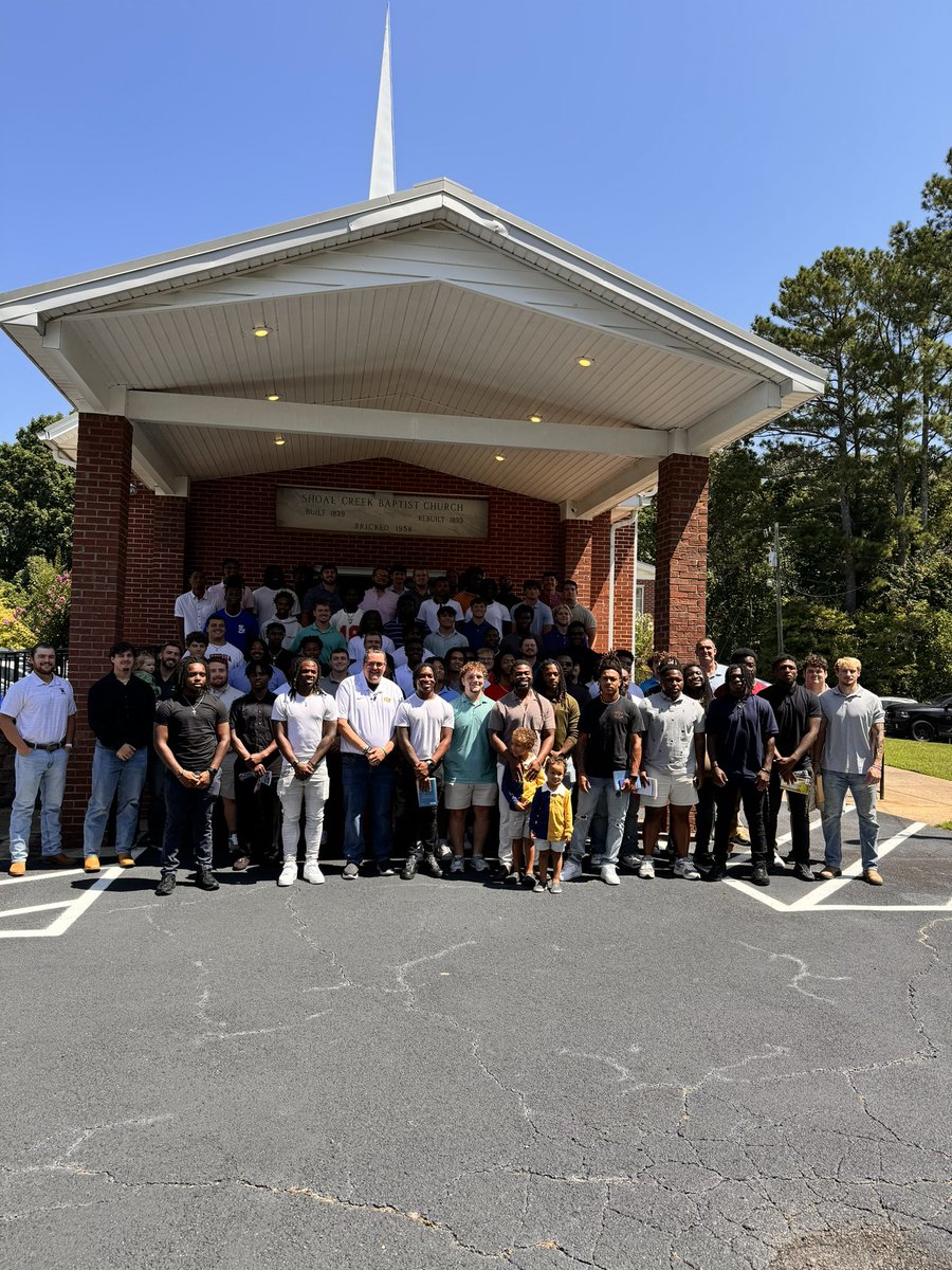 Reinhardt Football tweet media