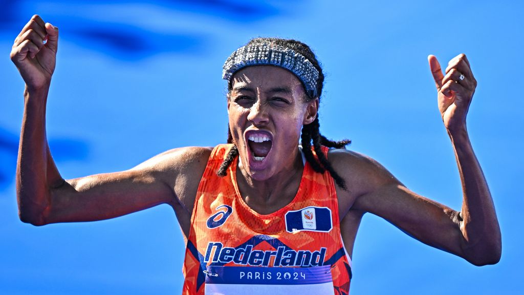 Het is te zwakzinnig voor woorden hoe links NL de wereldprestatie van een atleet, waar ze jaren voor trainde, gebruikt voor hun politieke kleur. 
Zonder schaamte.

#SifanHassan