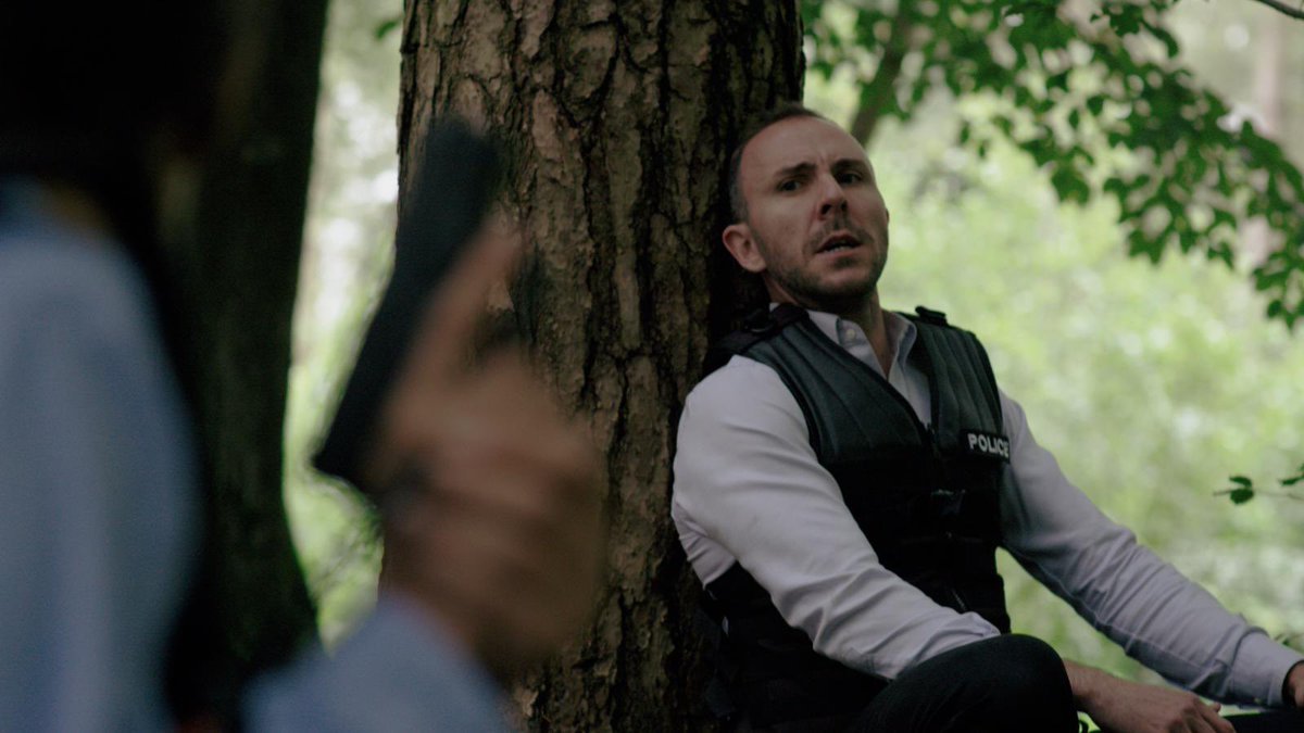 JTueart's tweet photo. Long day out in the sun? 
.
Need something to watch? 
.
Don’t spend an hour scrolling through 4 streaming services and watching trailers for 48 different shows. 
.
Give this one 20 mins…🙏🏻⬇️🚓
.
https://t.co/WQ21BHECsR https://t.co/rR9LrVxAyt