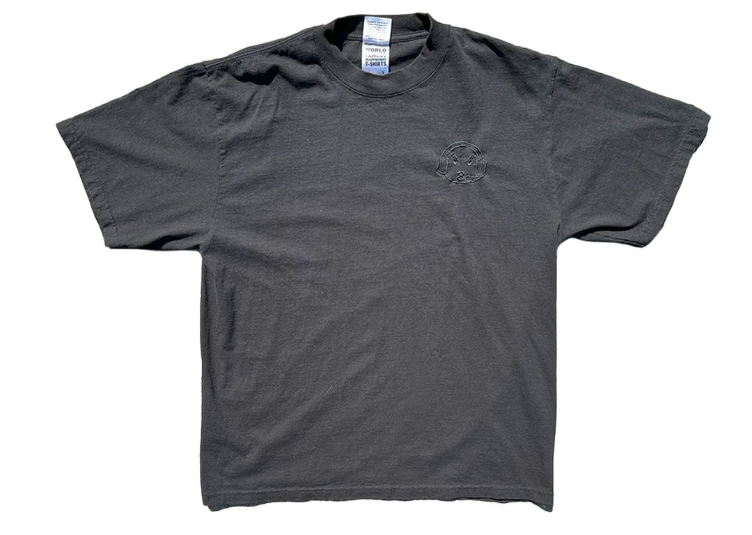 Top8Studios's tweet photo. Top 8 Stealth Drop - 8/16/2024

First embroidery drop, new oversized heavyweight 7.5 oz cotton blanks, and these shirts will always be in stock at https://t.co/7kGS7Defxt 

Shirts will cost $30 + free shipping for US supporters.

Embroidery done at Top 8 Studios headquarters https://t.co/Yul3seQ3mO