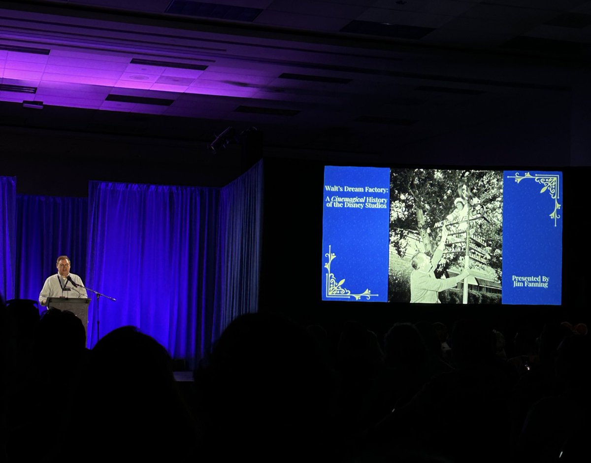 Aaron Wallace tweet media