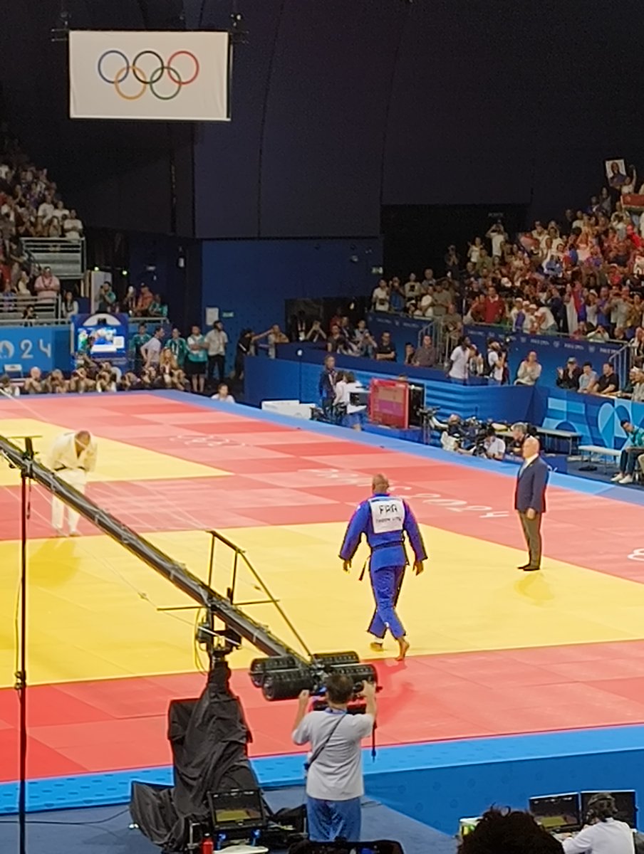 Aurélien tweet media