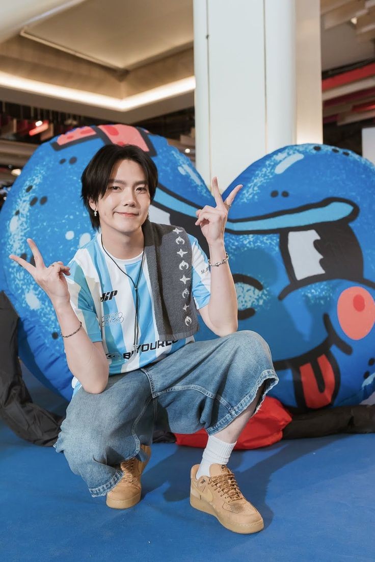 🩷JAMPLANET EVENT 🩷

✨ [12.08] ✨

🗳️Build Jakapan is nominated in JamPlanet - 2024 The Most Promising Thai Actors

🔗Voting Link:jamplanet.net/?sid=b2h5aa3a 

🎯400➕retweets, 400 hearts 🩷

💗 Let's win this for Build Jakapan

#BuildJakapan #Beyourluve 
<a href="/JakeB4rever/">BIU.</a>