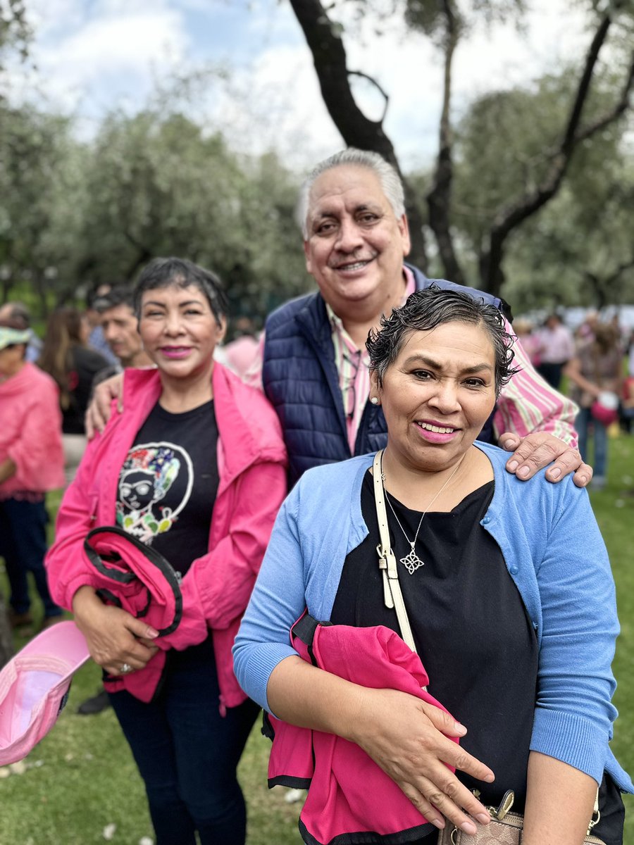FCN_mx's tweet photo. Así se vive la manifestación 🆚 la sobrerrepresentación en la #CDMX https://t.co/VbIssl8Sju
