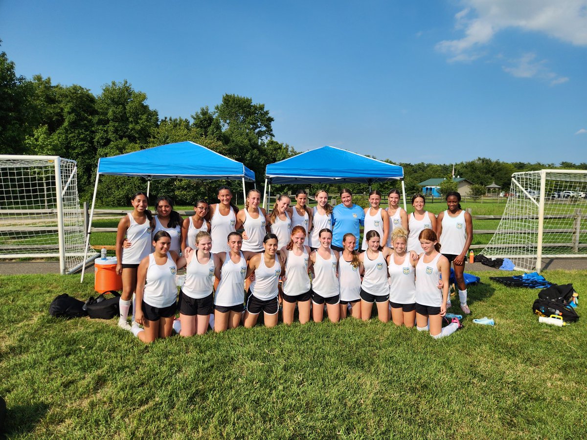lcmrsoccer's tweet photo. Finished off yesterday 3W - 0L in Division play, and 3W - 1L overall for a Group B championship!  Got to see a lot of players get touches and play time.  We'll done ladies!! https://t.co/EqadIKrGwO