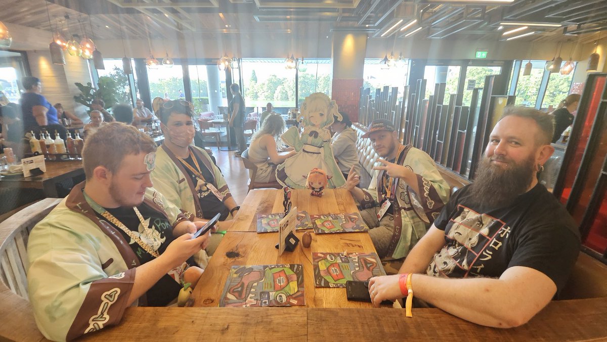 R0NIKER's tweet photo. Wisps spotted in Nando's 👻 @MintFantome #mintuk @Aelux5216 @RacingGuyRyS https://t.co/TQDsxIZWU5